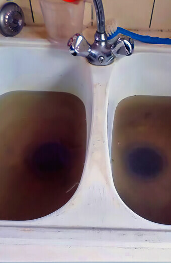 https://blockeddrainsleederville.com.au/uploads/2025/07/blocked-sink-34341.jpg