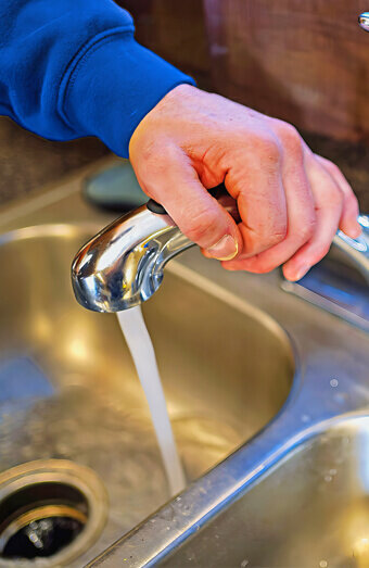 https://blockeddrainsleederville.com.au/uploads/2025/07/blocked-sink-48497.jpg