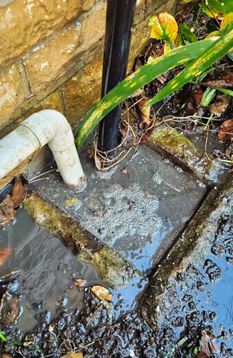 https://blockeddrainsleederville.com.au/uploads/2025/07/hero-blocked-sewers-51219.jpg