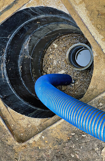 https://blockeddrainsleederville.com.au/uploads/2025/07/pipe-relining-56969.jpg